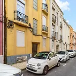 شقة Whome Authentic Lisbon Flat Near Penha De Franca Views Lisboa